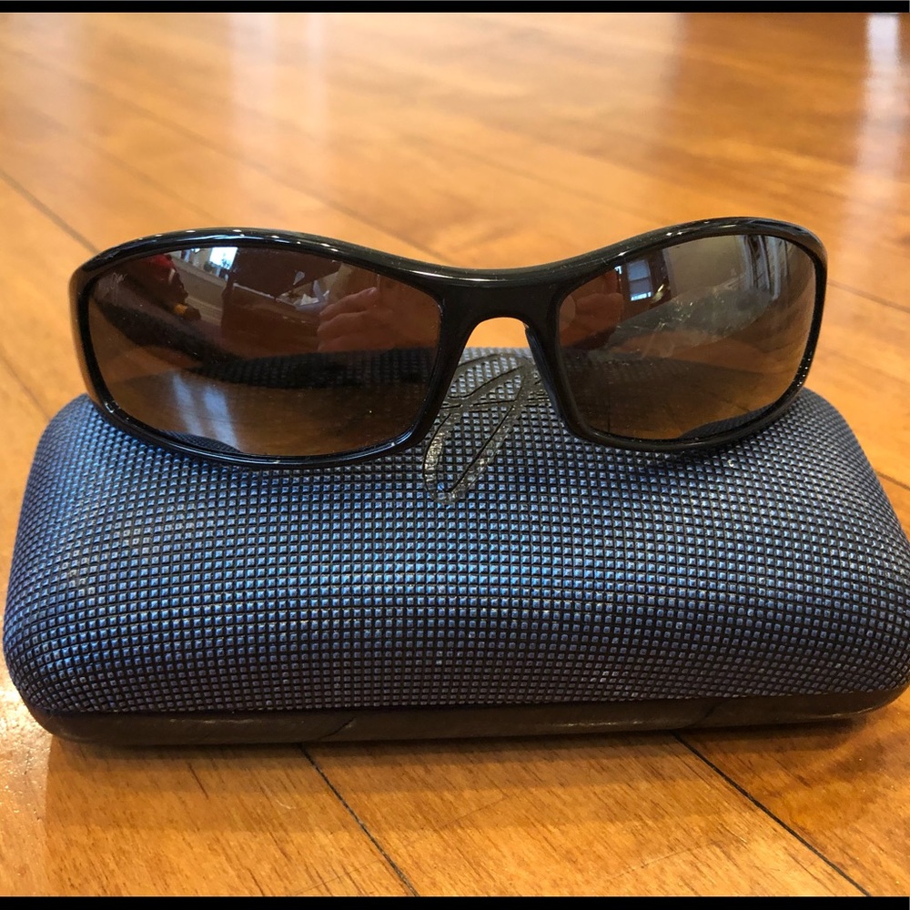 Maui Jim Sunglasses 106-02